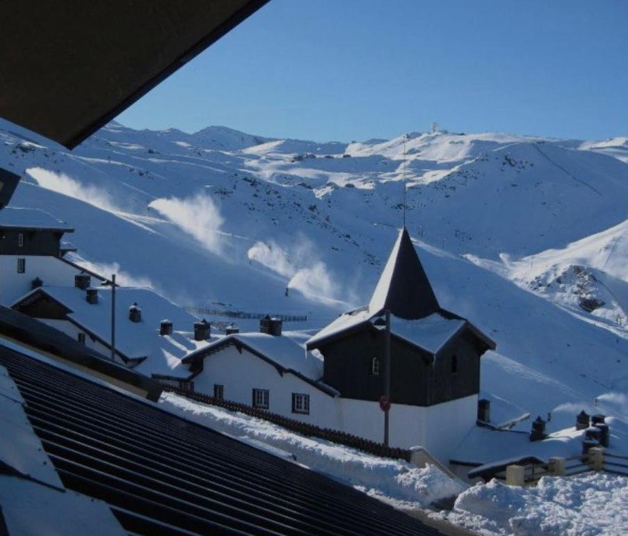 Sierra Nevada Los Alayos Estacion De Esqui ภายนอก รูปภาพ